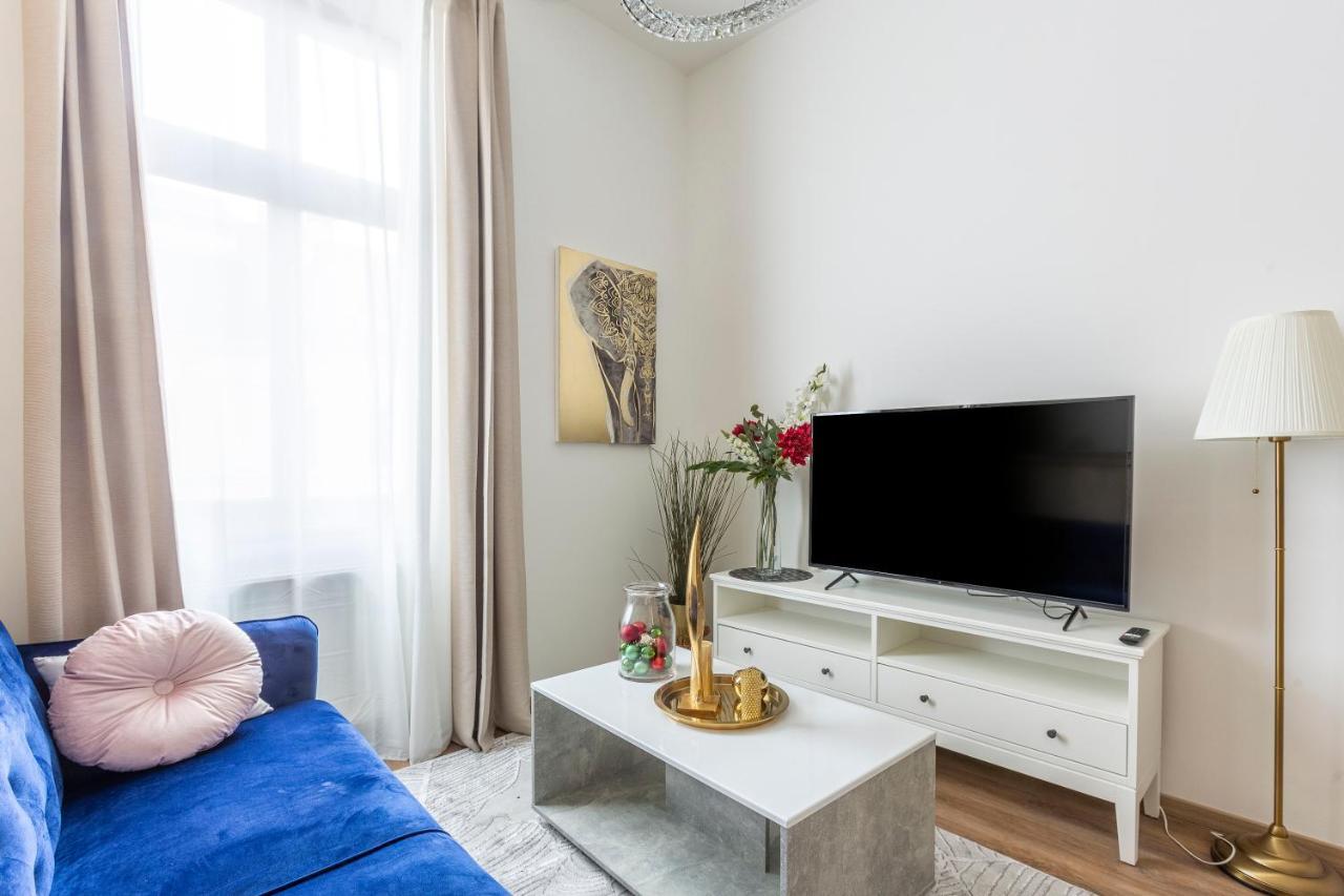 Explore Budapest From A Luxurious Cozy Apartment Eksteriør bilde