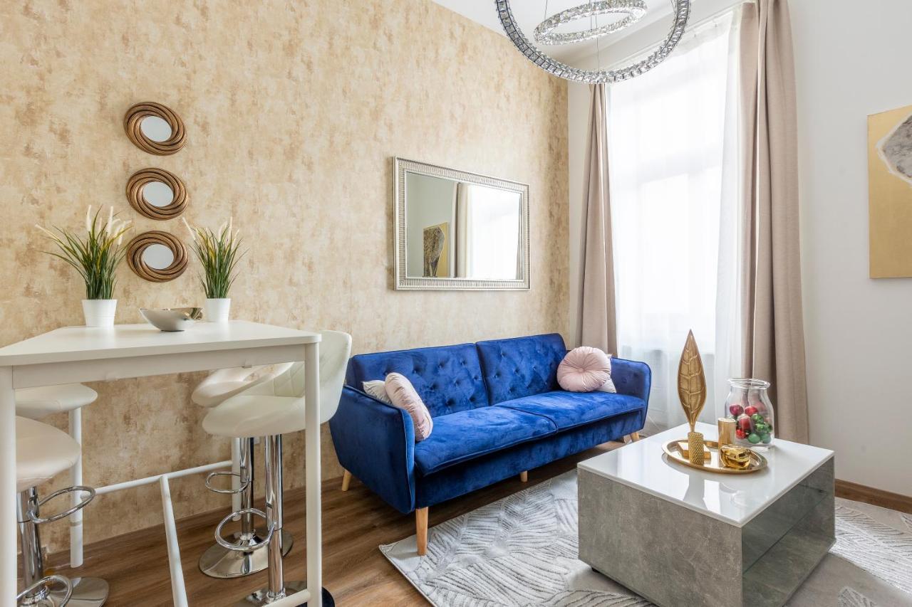 Explore Budapest From A Luxurious Cozy Apartment Eksteriør bilde