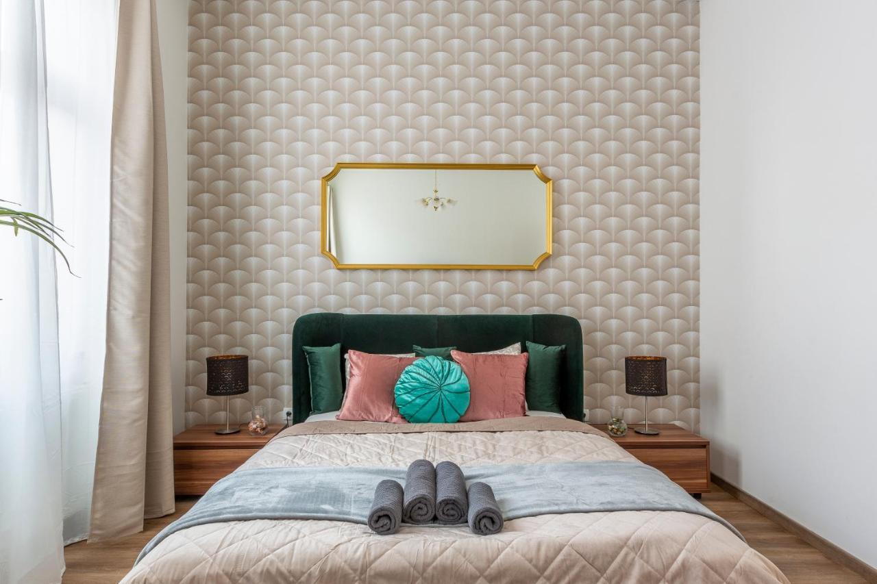 Explore Budapest From A Luxurious Cozy Apartment Eksteriør bilde