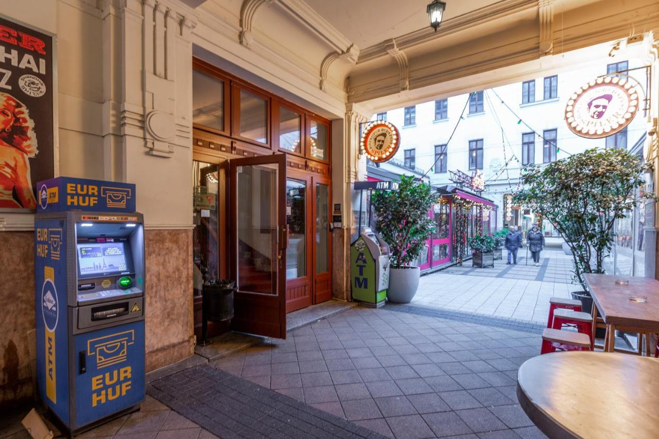 Explore Budapest From A Luxurious Cozy Apartment Eksteriør bilde